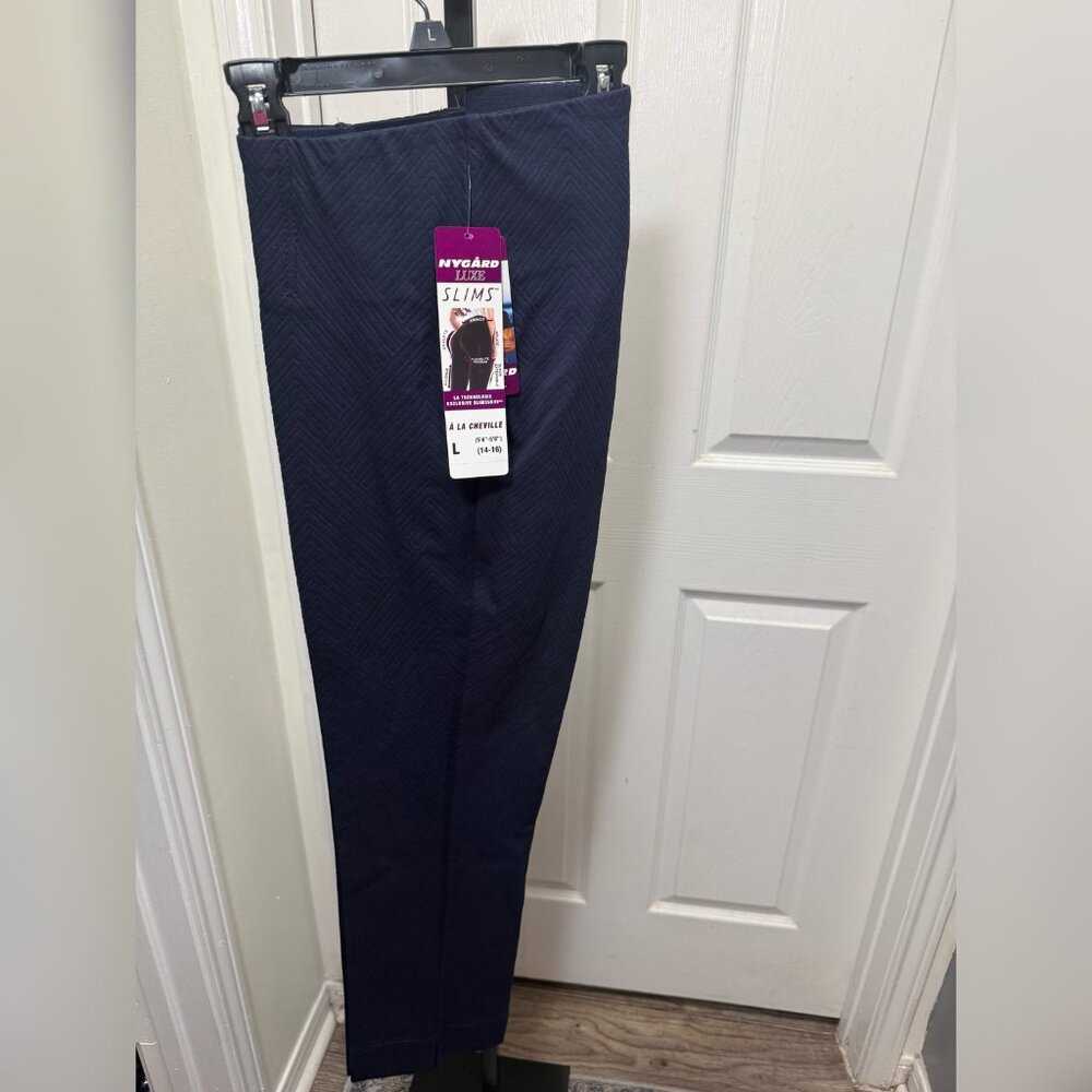 NYGARD LUXE SLIMS - JEGGING ANKLE DEEP NAVY - BRAND NEW) - LARGE (14-16)